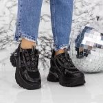 Sportschuhe auf der 2SZ1 Schwarz-Weiß-Plattform Mei