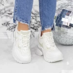 Sportschuhe auf der weißen Plattform 2SZ2 Mei