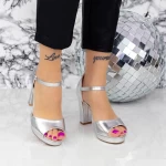 Sandalen mit einer dicken Ferse WT69 Silber Mei