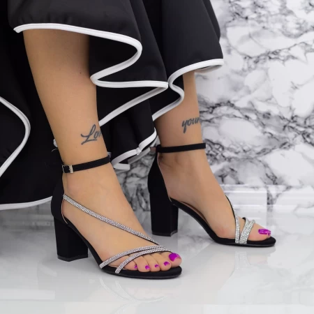 Sandalen mit dicken Absätzen 2RG19 Schwarz | Mei