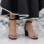 Sandalen mit dicken Absätzen 2RG19 Schwarz | Mei