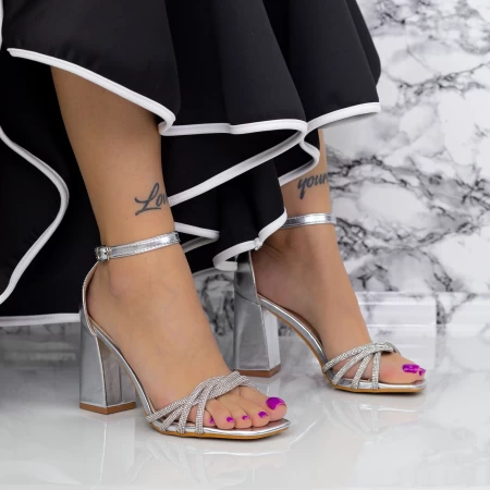 Sandalen mit dicken Absätzen 2le7 Silber Mei