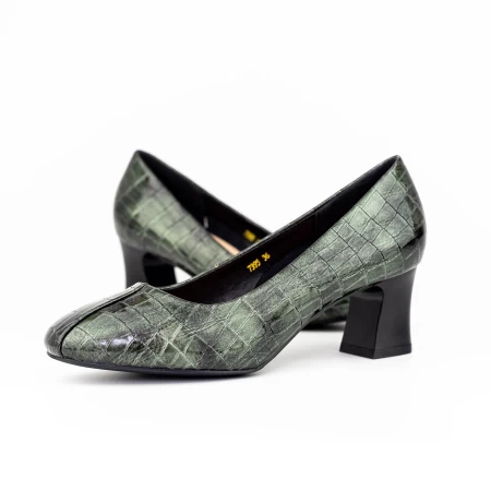 Dicke Schuhe 7395 Grün | Gebildet