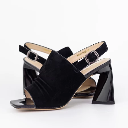 Sandalen mit dicken Absätzen K4340-3722d Black | Jose Simon