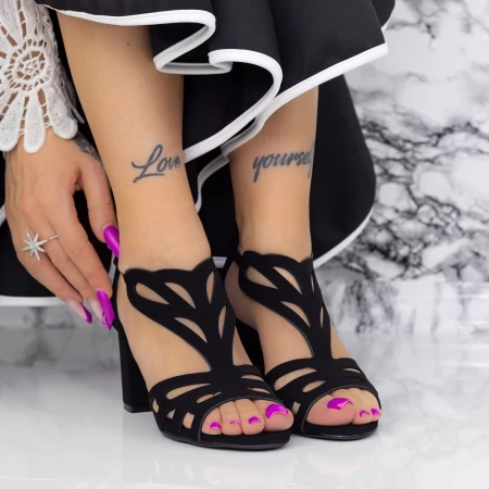 Sandalen mit dicken Absätzen 2xkk95 schwarz | Mei