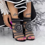 Sandalen mit dicken Absätzen 2xkk115 schwarz | Mei