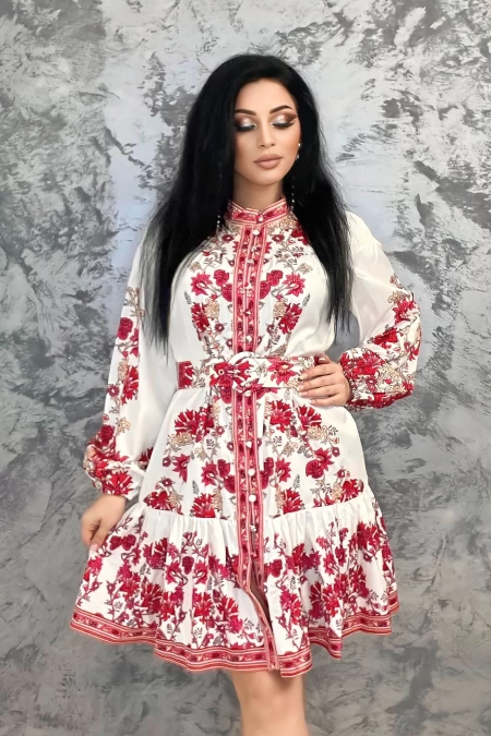 Frauenkleid VMC6923 Weißrosa | Kikiriki