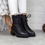 MX137 Black Stiefel Mei