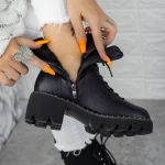 MX137 Black Stiefel Mei
