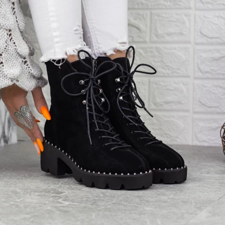 MX137A Schwarze Stiefel Mei
