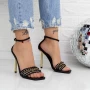 Sandalen mit einem dünnen Absatz vk118 schwarz | Botinelli