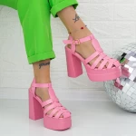 Sandalen auf einer dicken Ferse und TN-39 Pink Plattform Botinelli