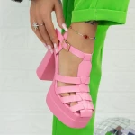 Sandalen auf einer dicken Ferse und TN-39 Pink Plattform Botinelli