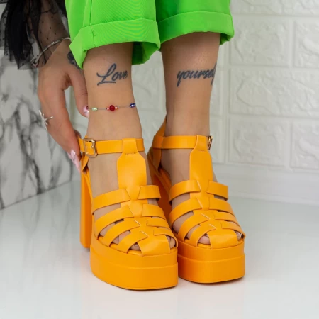 Sandalen mit einer dicken Ferse und einer TN-39-Plattform gelb Botinelli
