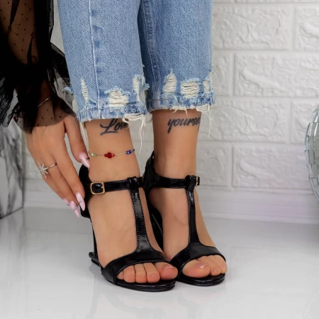 Sandalen mit dicken Absätzen TN-75 Black | Botinelli