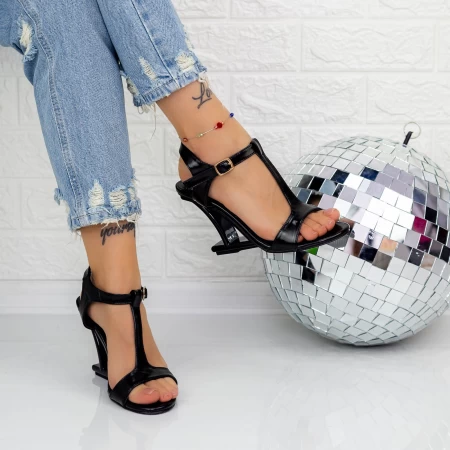 Sandalen mit dicken Absätzen TN-75 Black | Botinelli