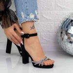 Sandalen mit dicken Absätzen 2xkk26 schwarz | Mei