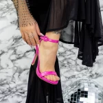 Sandalen mit einer dünnen Ferse 2Sy22 Fuksja | Mei