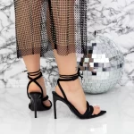 Sandalen mit einem dünnen Absatz 2ZB5 Schwarz | Mei
