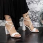 Sandalen mit einer dicken Ferse 2yxd75 Weiß | Mei