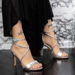 Sandalen mit einem dünnen Absatz 2yxd76 Silber Mei