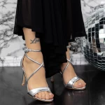 Sandalen mit einem dünnen Absatz 2yxd76 Silber Mei