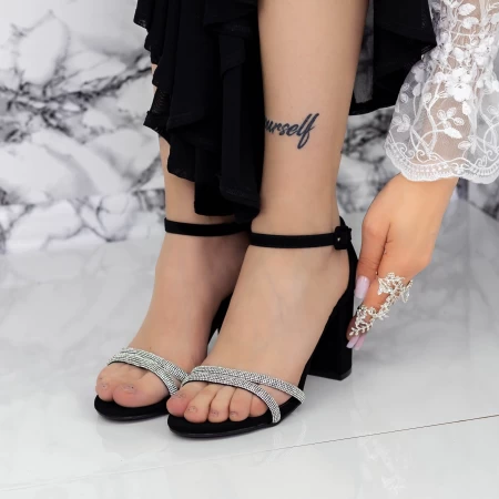 Sandalen mit dicken Absätzen 2xkk31 schwarz | Mei