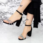 Sandalen mit dicken Absätzen 2xkk28 schwarz | Mei