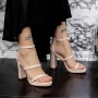 Sandalen mit dicken Absätzen 2xkk37 Beige | Mei