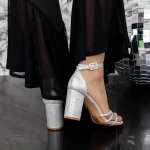 Sandalen mit einem dicken Absatz 2xkk32 Silber Mei
