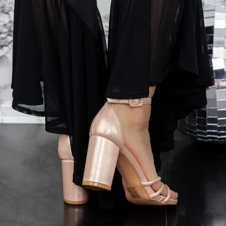 Sandalen mit dicken Absätzen 2xkk32 Champagner | Mei