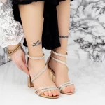 Sandalen mit einer dicken Ferse 2RG17 Champagner | Mei