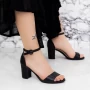 Sandalen mit dicken Absätzen xdr282a schwarz | Mei