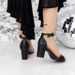 Sandalen mit dicken Absätzen xdr282a schwarz | Mei
