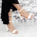 Sandalen mit dicken Absätzen xdr282a weiß | Mei