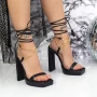 Sandalen mit einer dicken Ferse und einer 2Kv71 -Plattform schwarz | Mei
