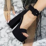 Sandalen mit einer dicken Ferse und einer 2Kv77 -Plattform schwarz | Mei