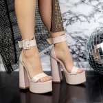 Sandalen mit einer dicken Ferse und 2Kv77 Beige Mei