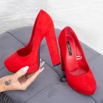 Dicke Fersenschuhe und GE51A Rote Plattform Mei