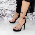Sandalen mit einer dünnen Ferse und einer schwarzen Plattform von 2yxd81 Mei