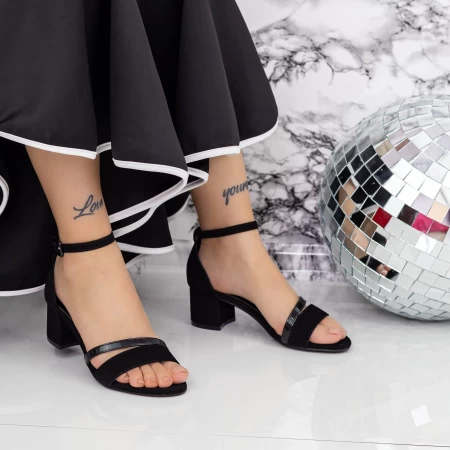 Sandalen mit dicken Absätzen 2xkk85 schwarz | Mei
