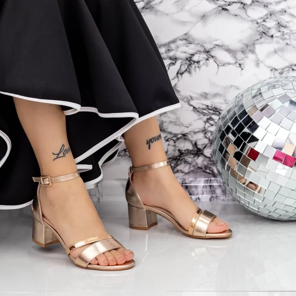 Sandalen mit dicken Absätzen 2xkk85 Champagner | Mei