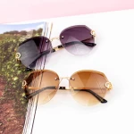 Frauen Sonnenbrille 9060 Brown Mode