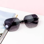 Frauen Sonnenbrille 2020-305 Schwarz | Mode