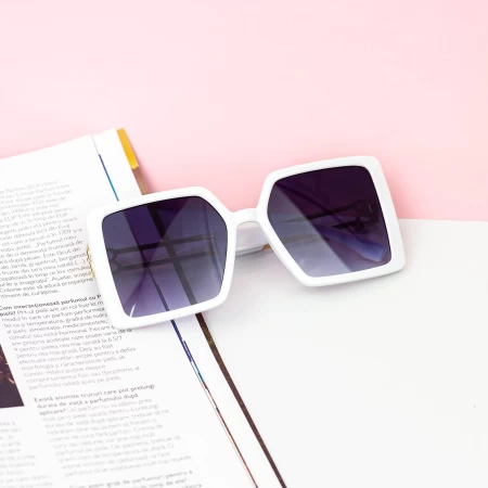 Sonnenbrille für Frauen 2020-214 Weiß | Mode