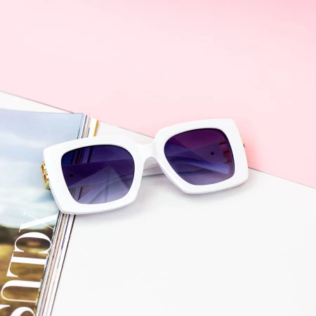 Sonnenbrille für Frauen 2020-215 Weiß | Mode