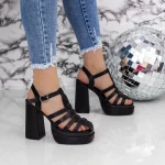 Sandalen mit einer dicken Ferse und FLD-1-Plattform schwarz | Mei