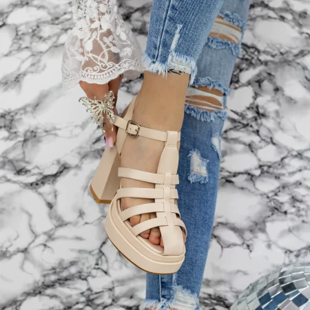 Sandalen mit einer dicken Ferse- und FLD-1-Beige-Plattform Mei