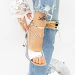 Sandalen mit einem dünnen Absatz 2KV81 Silber Mei