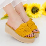 Hausschuhe auf der Plattform Mimy1 Yellow | Mei